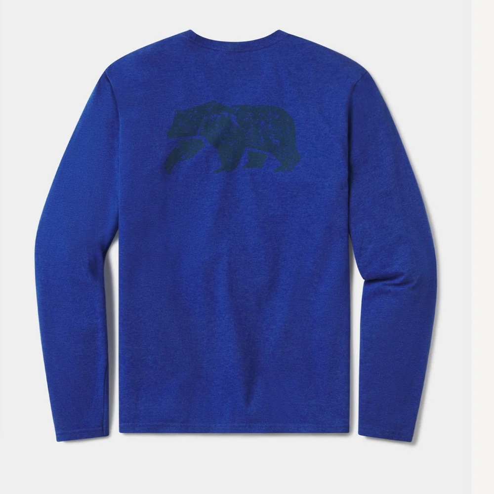 The Normal Brand worn in bear long sleeve. Size L